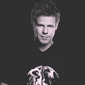 Ｆｅｒｒｙ Ｃｏｒｓｔｅｎ