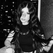 b&w