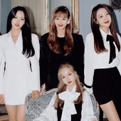 yyxy album poster