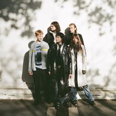 creds - lara laeverenez