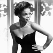 earthakitt4
