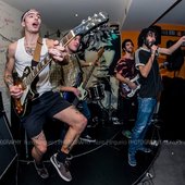 blackkackers in music hole