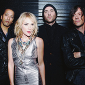 Metric (2012)