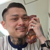 jnkmn on the phone