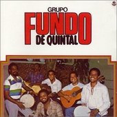 grupo fundo de quintal.jpg