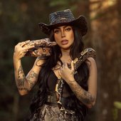 BAD MI ⚡️ MC MIRELLA on Instagram_ __Nunca deixe de lutar por medo de errar ou de se machucar. As feridas com o tempo se curam_ mas as oportunidades não voltam._ ⚡️----‍--___CG3f92krpVG(JPG).jpg