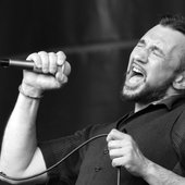 DSC_1032_rev_b_w.jpg
