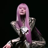 袁娅维 | Purple Pearl China – apr. 2023