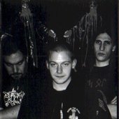 HD kvlt pose photo