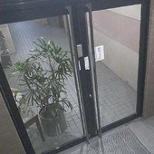 0030682166_10.jpg