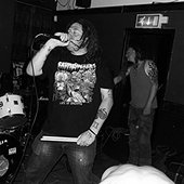 Agz Vocals/Dave (Temp Drummer) Middie (Injured drummer!)