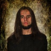 Stevan Miletic - Vocal / Bass guitar