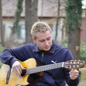 Tobi im Park