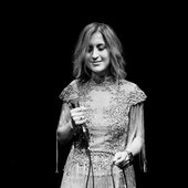 Esra Kayıkçı
