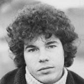 Riccardo_Cocciante_1975.jpg