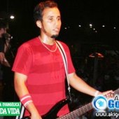 Felipe - Baixo
