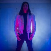 Scott - Elevate The Sky - Singer