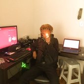 ETfPkJXX0AE6lp8.jpg