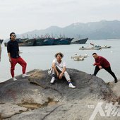 头图：玩具船长在南澳岛，从左至右:周一、小李、小刀、高飞 图/严明