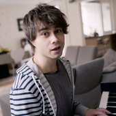 Alexander Rybak - Q&A with Piano