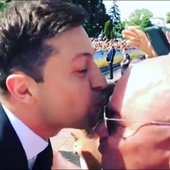 Hot aryan kiss
