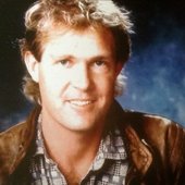 Jim Manzie.jpg
