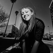 b&w