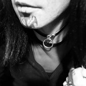0022929015_10.jpg