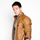 Dean Geyer.png