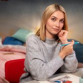 Tinne Oltmans (Lisa)