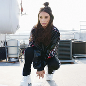 amy shark - dt.png