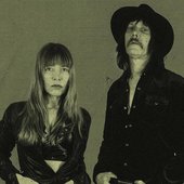 Capsula