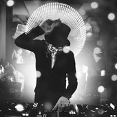 Claptone