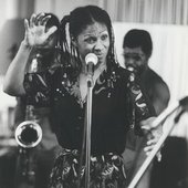 Marcia Barrett