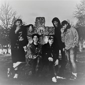 grave dwellaz