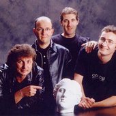 Maury-E-I-Pronomi__italian-rock-band.jpg