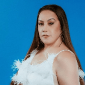 gina-garcia-e-seu-album-de-estreia-uma-homenagem-a-alcione-e-elza-soares.png