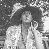Virginia Woolf smoking  Houghton Library, Harvard University.jpg