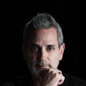 gilad.jpg