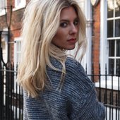 mollie king 4.jpg