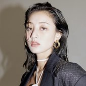 JIHYO X ESQUIRE KOREA