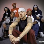 D12