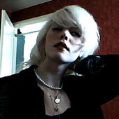 Avatar for Rocket2Queen