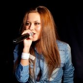 Карина Ланге