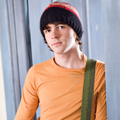 Drake Bell