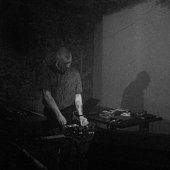 imgonline-com-ua-Black-White-zeIpP5SrQKaYaxLp.jpg