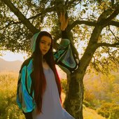 HANA | TRASHIQUE (2017)