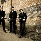 IAN SIEGAL BAND