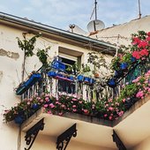 balcony