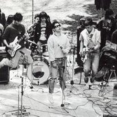The-Wops_live_in_Venice_1982.jpg